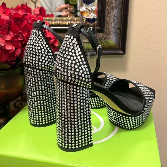 Sam Edelman Nellie Glitz Heels in Blacksue - Picture 3 of 17